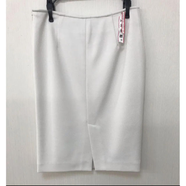 BOSCH(ボッシュ)のクリーニング済み☆KNOW BEANS☆タイトスカート レディースのスカート(ひざ丈スカート)の商品写真