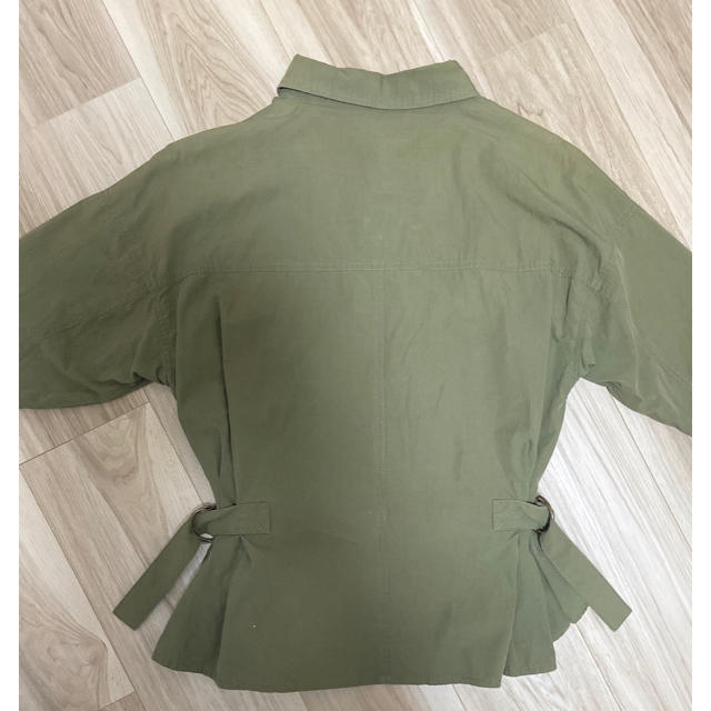 KBF(ケービーエフ)のKBF七分袖ミリタリーシャツ春夏 羽織りとしても レディースのトップス(シャツ/ブラウス(長袖/七分))の商品写真