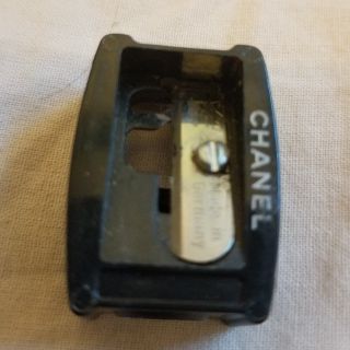 シャネル(CHANEL)の【中古品】CHANELの削り器をお譲りします！(ボトル・ケース・携帯小物)