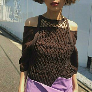 アメリヴィンテージ(Ameri VINTAGE)のAMERI　MEDI CROCHET LAYERED KNIT(カットソー(半袖/袖なし))