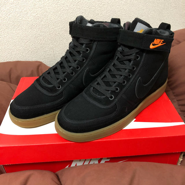 NIKE カーハート　バンダル　28cm  新品