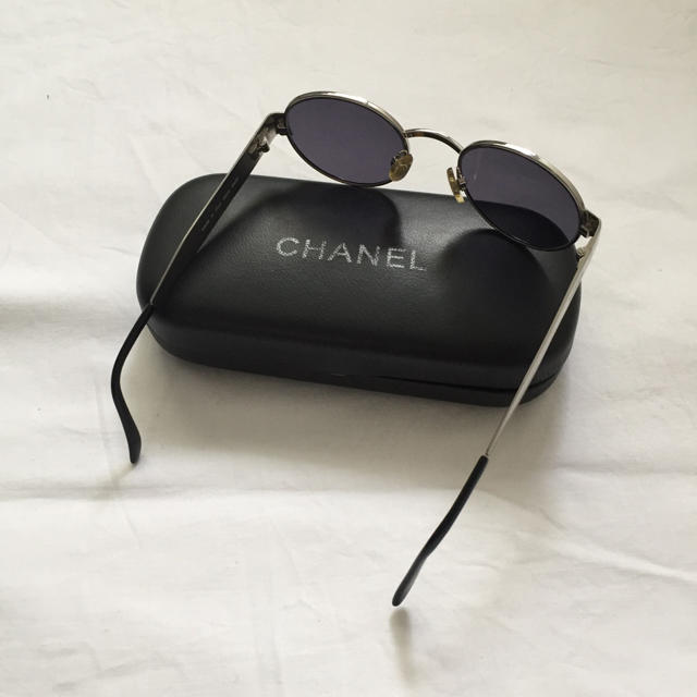 シャネル　CHANEL サングラス　ヴィンテージヴィンテージ品です