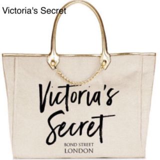 ヴィクトリアズシークレット(Victoria's Secret)の★Victoria's Secret★トートバッグ★持ち手ゴールド(トートバッグ)