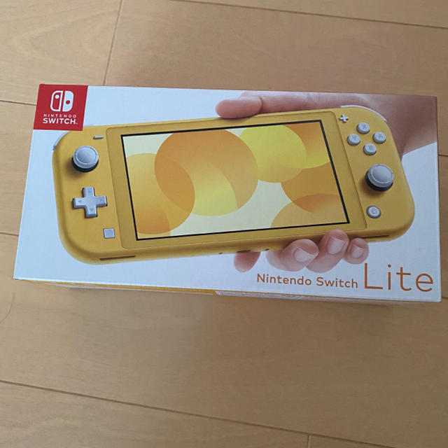 新しいエルメス - Switch Nintendo 【セール中】Nintendo イエロー Lite Switch 家庭用ゲーム機本体
