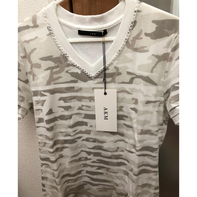 定価1.9万 AKM CAMO BORDER V−NECK Tシャツ M