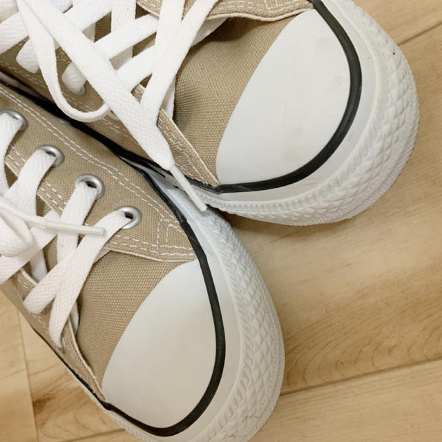 CONVERSE(コンバース)の美品♡コンバース♡ローカットスニーカー♡ベージュ♡25.5cm レディースの靴/シューズ(スニーカー)の商品写真