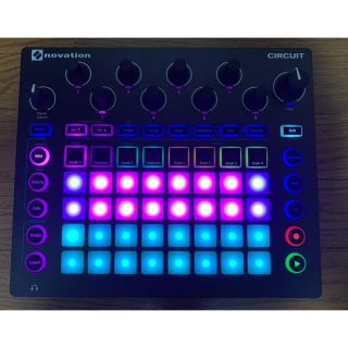 【dayさん専用】novation circuit グルーブボックス(MIDIコントローラー)