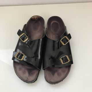 ビルケンシュトック(BIRKENSTOCK)のビルケンシュトック チューリッヒ  エナメルサンダル(サンダル)