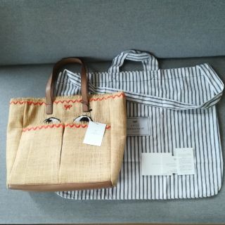 アニヤハインドマーチ(ANYA HINDMARCH)の【未使用】アニヤハインドマーチ　nevis straw eyes(トートバッグ)