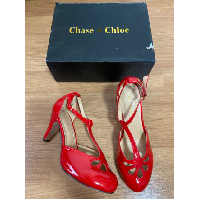 新品 7/23.5～24㎝ Chase+Chloe レッドパンプス レディースの靴/シューズ(ハイヒール/パンプス)の商品写真