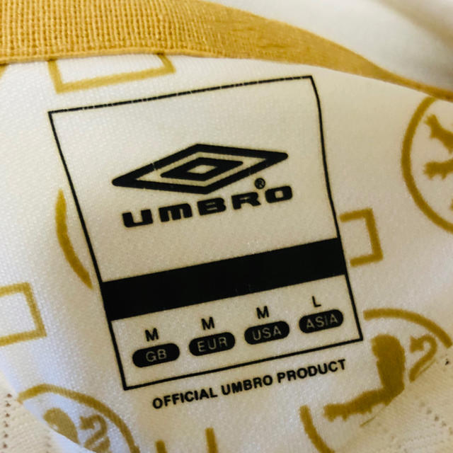 UMBRO(アンブロ)のオリンピックリヨン　ヨーロッパサッカー　ユニフォーム　Lサイズ スポーツ/アウトドアのサッカー/フットサル(ウェア)の商品写真
