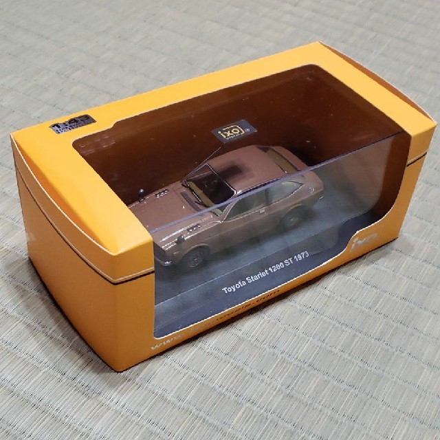 トヨタ パブリカ スターレット 1200 ST 1973 1/43 ixoの通販 by トヨタ パブリカ スターレット 1200 ST 1973 1/43 ixoの通販 by