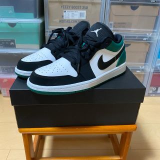 ナイキ(NIKE)のAIR jordan 1 LOW パイングリーン(スニーカー)