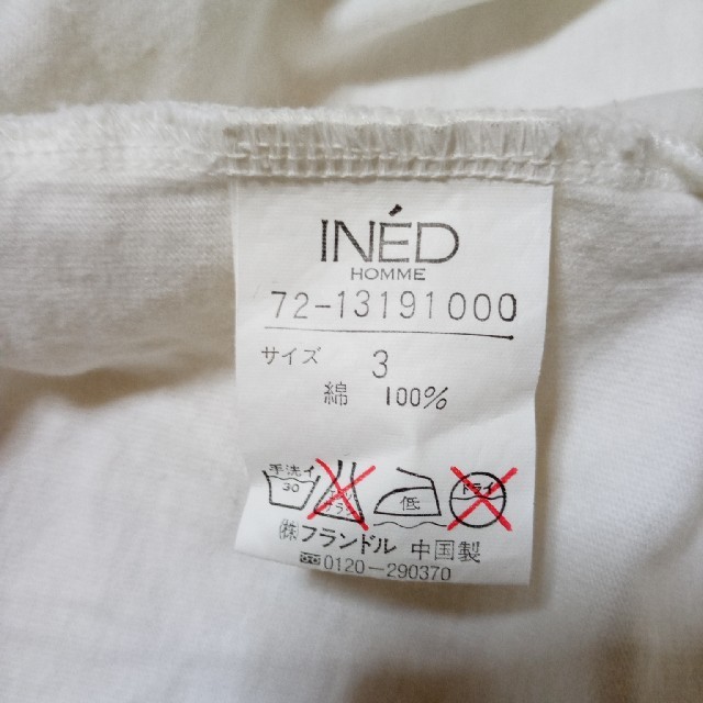 INED(イネド)のINED  HOMME　メンズ　半袖　プリント　Tシャツ メンズのトップス(Tシャツ/カットソー(半袖/袖なし))の商品写真