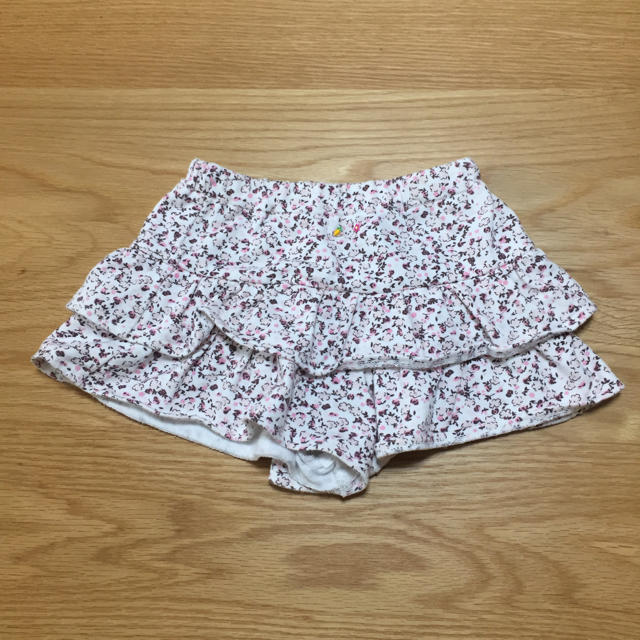 BeBe(ベベ)の女の子用 ショートパンツ べべ キッズ/ベビー/マタニティのキッズ服女の子用(90cm~)(パンツ/スパッツ)の商品写真