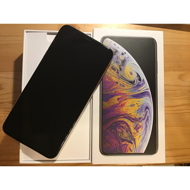 iPhone XS Max 256GB 本体　シルバー　simフリー