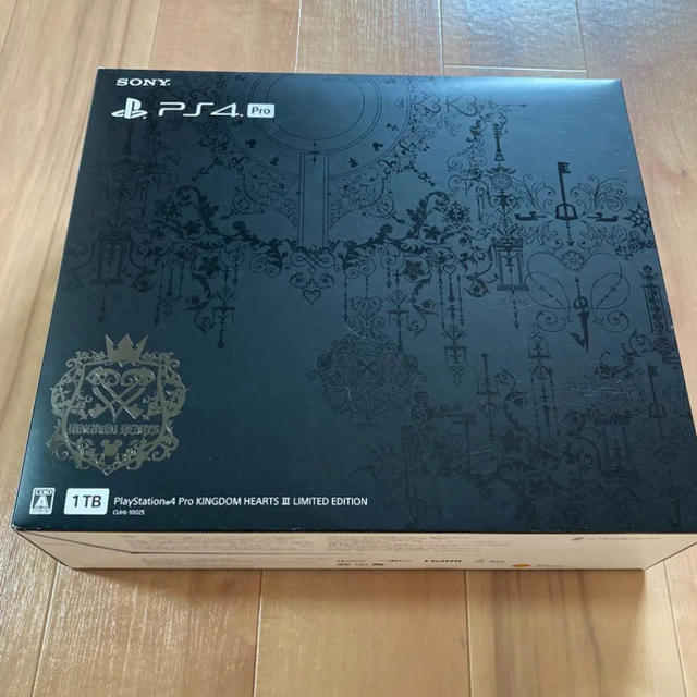 PS4 Pro 本体 キングダムハーツ3 ラクマ限定値段 1