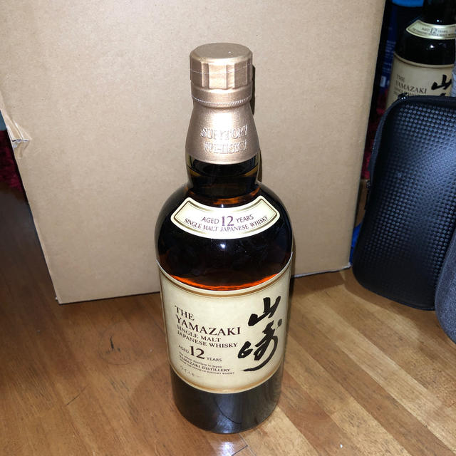 サントリー　山﨑　12年　700ml