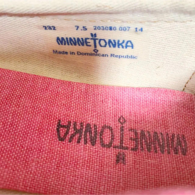 Minnetonka(ミネトンカ)のミネトンカ モカシン　フラットシューズ　美品 レディースの靴/シューズ(スリッポン/モカシン)の商品写真