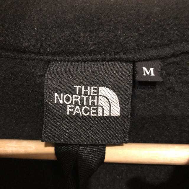 THE NORTH FACE(ザノースフェイス)のTHE NORTH FACE デナリジャケットフーディ Mサイズ　 メンズのジャケット/アウター(マウンテンパーカー)の商品写真