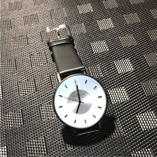 ダニエルウェリントン(Daniel Wellington)のklasse14 42㎜ ホワイトメンズレディース 即購入ok(腕時計(アナログ))