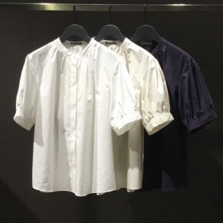 セオリーリュクス(Theory luxe)のレネー様専用♡美品♡theory luxe ブラウス　ホワイト　サイズ38(シャツ/ブラウス(半袖/袖なし))