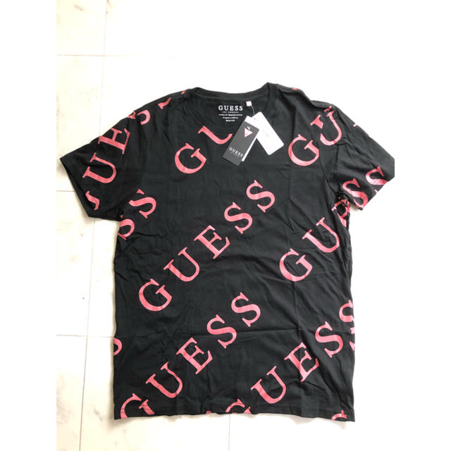 GUESS(ゲス)のGUESS Tシャツ レディースのトップス(Tシャツ(半袖/袖なし))の商品写真