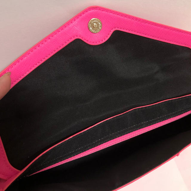 Victoria's Secret(ヴィクトリアズシークレット)の新品未使用タグ付き★ヴィクトリアシークレット　クラッチバッグ レディースのバッグ(クラッチバッグ)の商品写真
