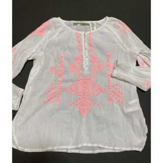 エイチアンドエム(H&M)のH&M刺繍入りブラウス(ブラウス)