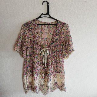 アクシーズファム(axes femme)のアクシーズファム　Mサイズ　花柄チュニック(チュニック)