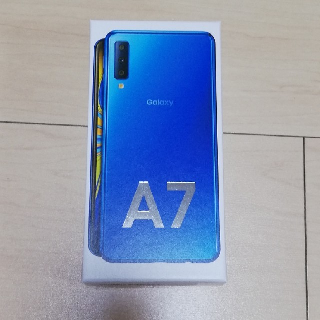 スマートフォン/携帯電話GALAXY A7/ブルー/SIMフリー/ほぼ新品/動作確認のみ使用