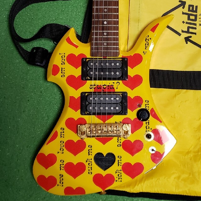 Fernandes(フェルナンデス)のBurny FERNANDES hide yellowheart Jr. 楽器のギター(エレキギター)の商品写真