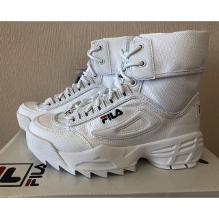 フィラ(FILA)のフィラ　ディスラプター ハイカット ブーツ両用　23cm 新品(スニーカー)