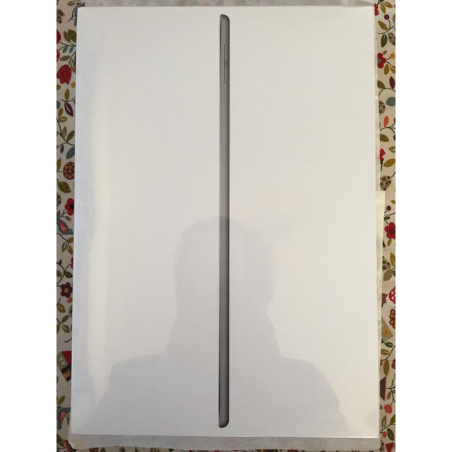 iPad Air 10.5インチ 第3世代 Wi-Fi 64GB gray