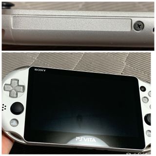 プレイステーションヴィータ(PlayStation Vita)の専用出品　(携帯用ゲーム機本体)