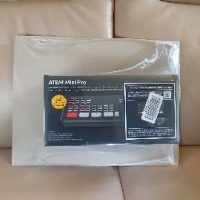 ATEM Mini Pro (HDMI to HDMI＆miniケーブル各１)