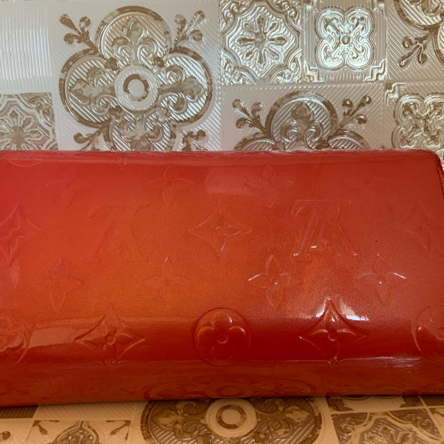 値下げ! LOUIS VUITTON ルイヴィトン ヴェルニ 長財布 正規品 値下げ! LOUIS VUITTON ルイヴィトン ヴェルニ 長財布 正規品