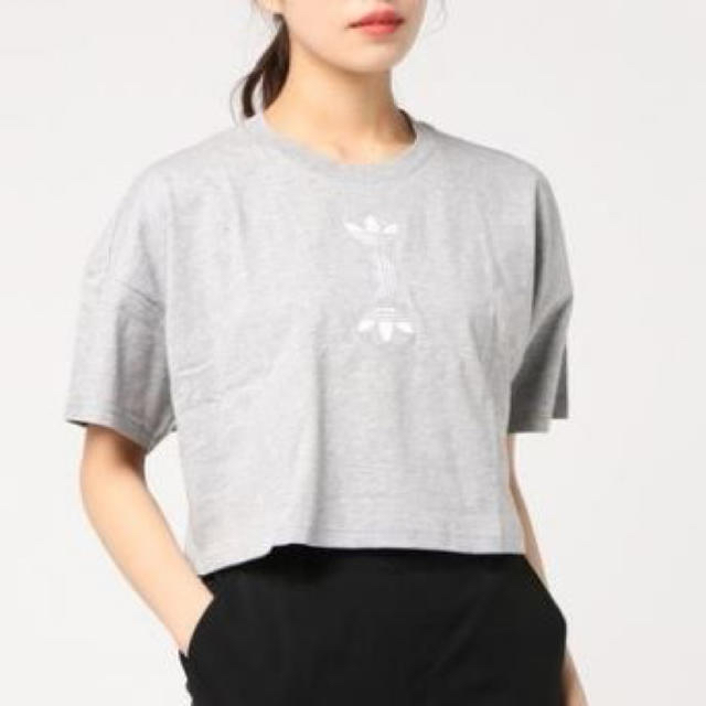 adidas(アディダス)の《定価¥4,939→》アディダス　ロゴ　レディース　Tシャツ レディースのトップス(Tシャツ(半袖/袖なし))の商品写真