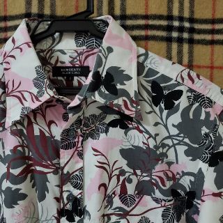 バーバリーブラックレーベル(BURBERRY BLACK LABEL)の【美品】イケイケ　アロハシャツ(シャツ)