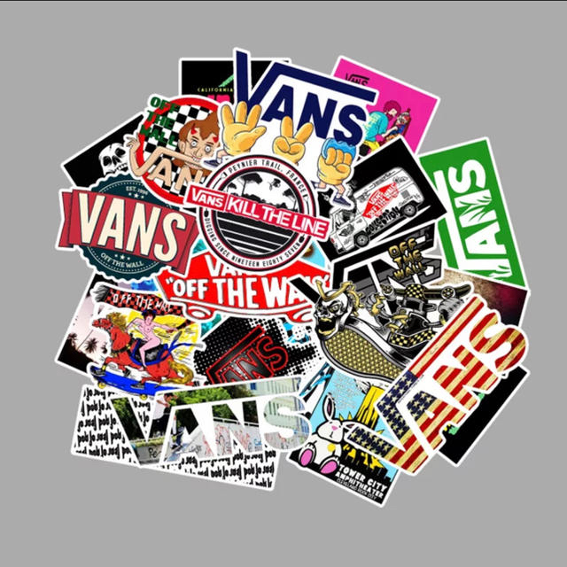 VANS(ヴァンズ)の6月末まで値下げ❗️vansステッカー　50枚！ スポーツ/アウトドアのスポーツ/アウトドア その他(スケートボード)の商品写真