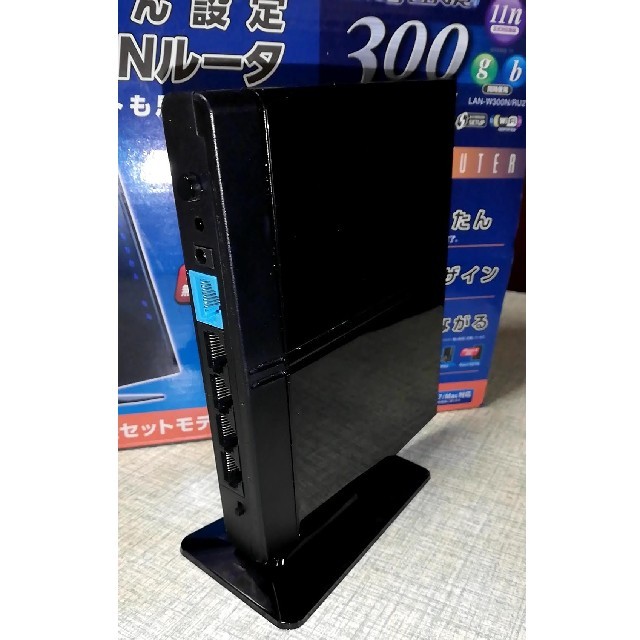 美品★ワイヤレスLANルーター★LAN-W300N/RU2★送料込 スマホ/家電/カメラのPC/タブレット(PC周辺機器)の商品写真