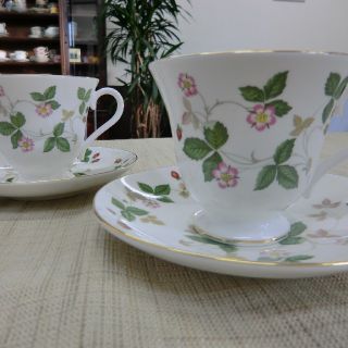 ウェッジウッド(WEDGWOOD)のウェッジウッドワイルドストロベリービクトリアカップ&ソーサー(グラス/カップ)