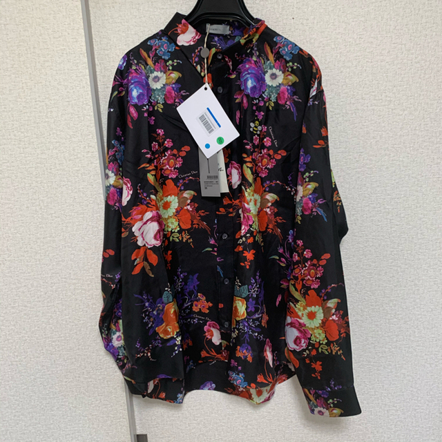 DIOR HOMME(ディオールオム)のDior kaws シルクシャツ 39  メンズのトップス(シャツ)の商品写真