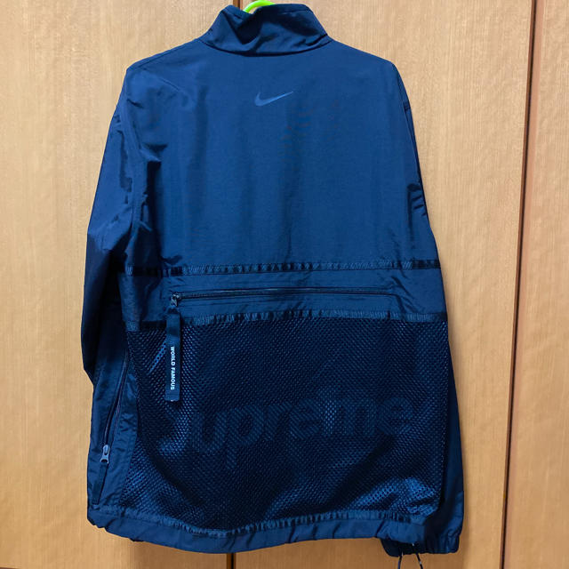 Supreme(シュプリーム)のsupreme NIKE トラックジャケット メンズのジャケット/アウター(ナイロンジャケット)の商品写真