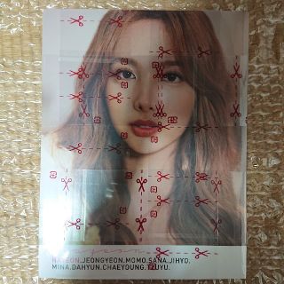 ウェストトゥワイス(Waste(twice))の【新品未開封】写真集　Dicon vol.7 TWICE ナヨン(アイドルグッズ)