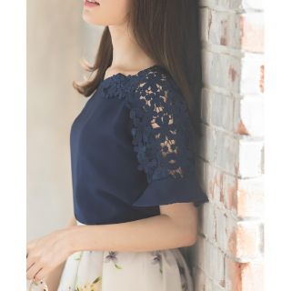トッコ(tocco)のtocco closet 袖透けハートネックブラウス(シャツ/ブラウス(半袖/袖なし))