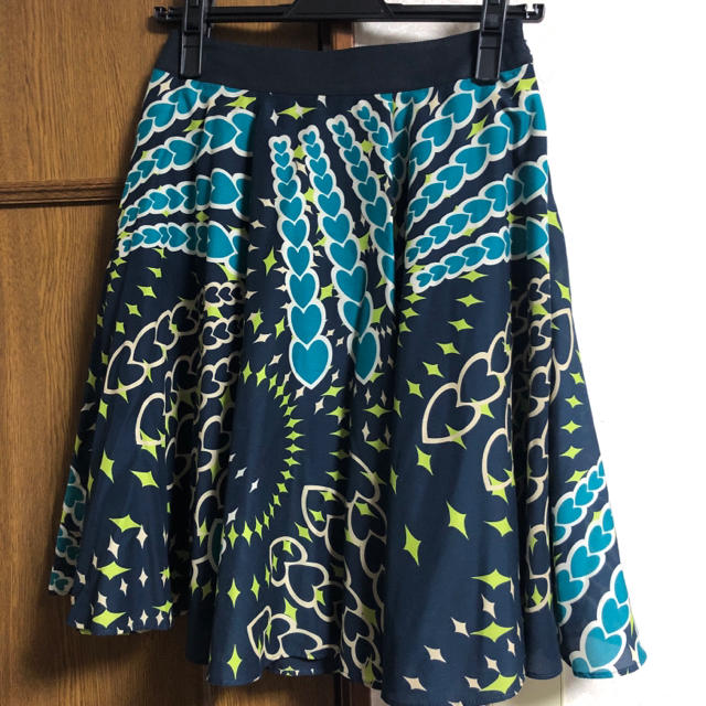 DOLLY GIRL BY ANNA SUI(ドーリーガールバイアナスイ)のドーリーガールバイアナスイ ⭐︎ フレアスカート ハート柄 レディースのスカート(ひざ丈スカート)の商品写真