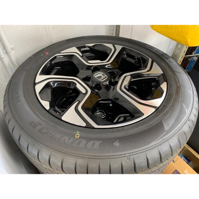 DUNLOP(ダンロップ)の【ナット様専用】235/60R18 CR-V RW1 純正ホイール新品 自動車/バイクの自動車(タイヤ・ホイールセット)の商品写真