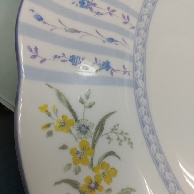 Noritake(ノリタケ)のK様 NORITAKE ノリタケ プリマチャイナ お皿セット インテリア/住まい/日用品のキッチン/食器(食器)の商品写真