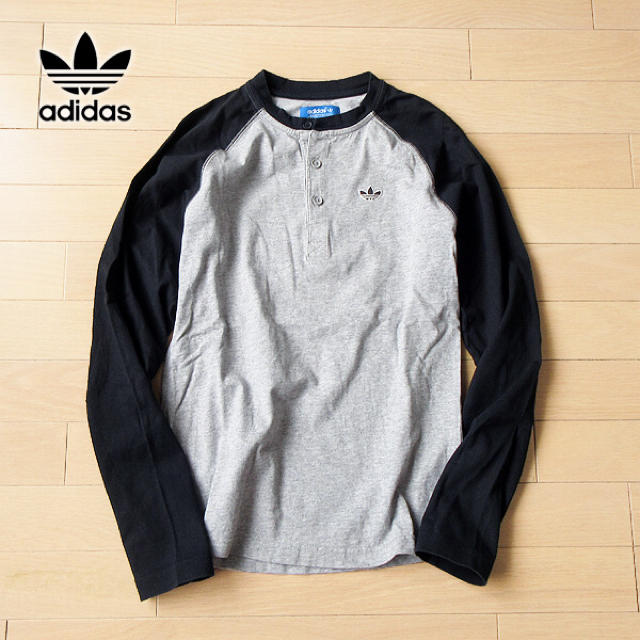 adidas(アディダス)の超美品 XS アディダスオリジナルス メンズ 長袖カットソー グレー メンズのトップス(Tシャツ/カットソー(七分/長袖))の商品写真